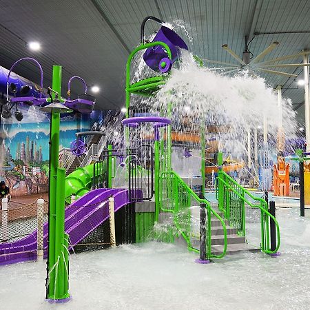 Metropolis Resort - Eau Claire Ngoại thất bức ảnh