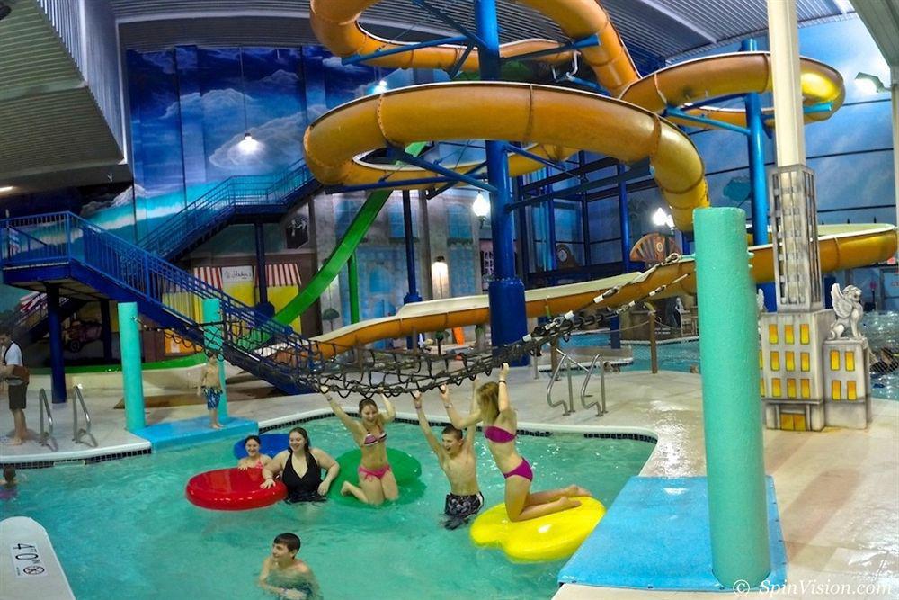 Metropolis Resort - Eau Claire Ngoại thất bức ảnh