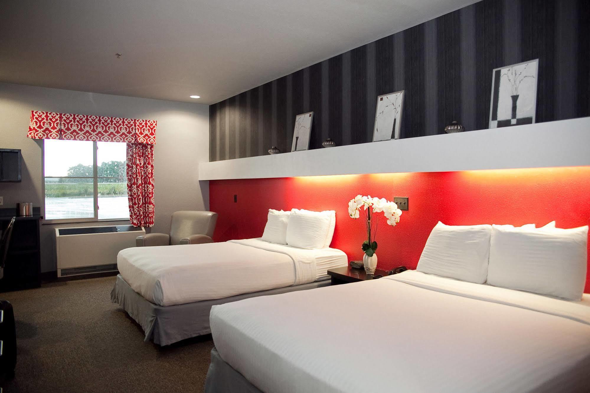 Metropolis Resort - Eau Claire Ngoại thất bức ảnh