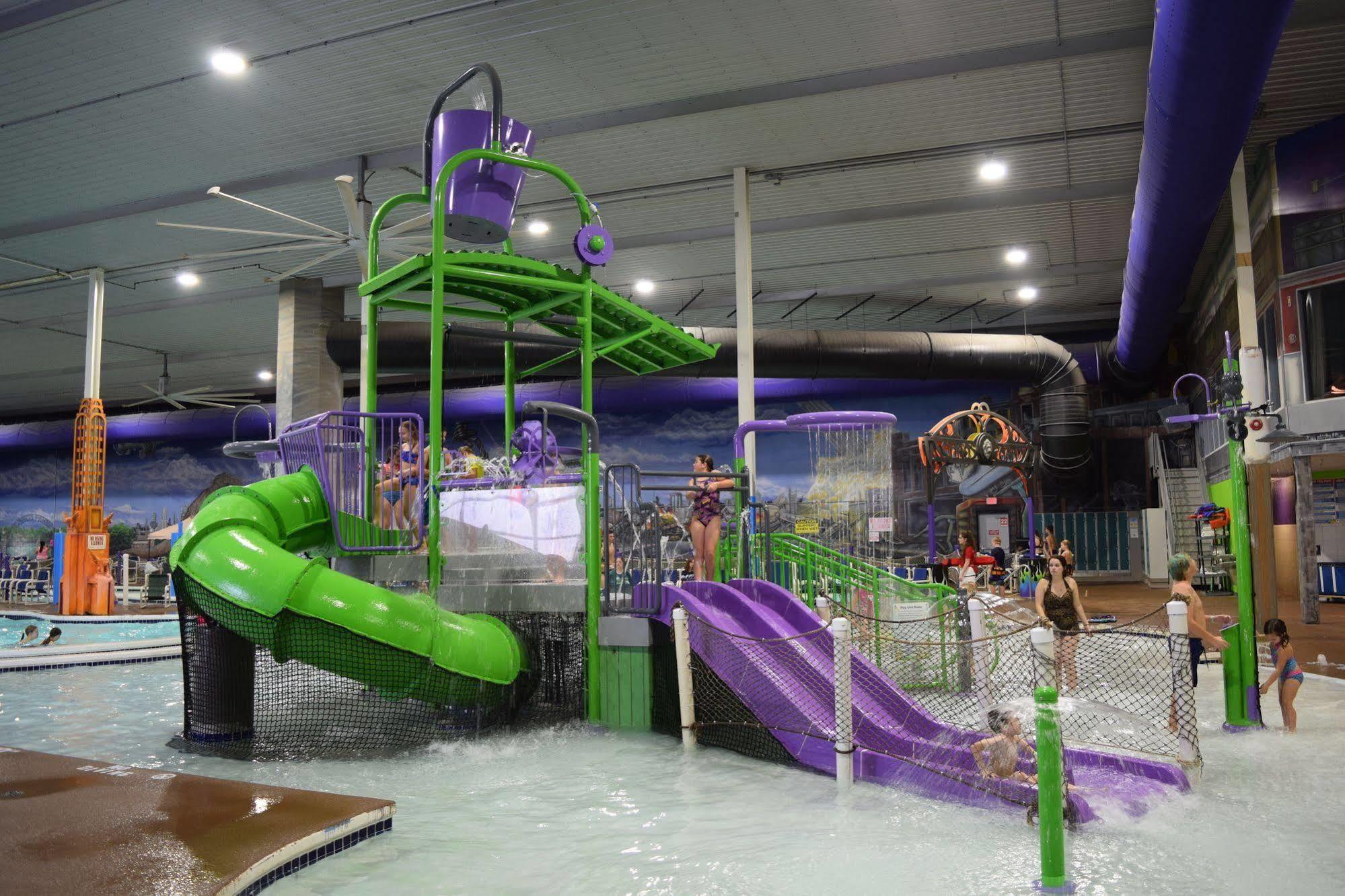 Metropolis Resort - Eau Claire Ngoại thất bức ảnh